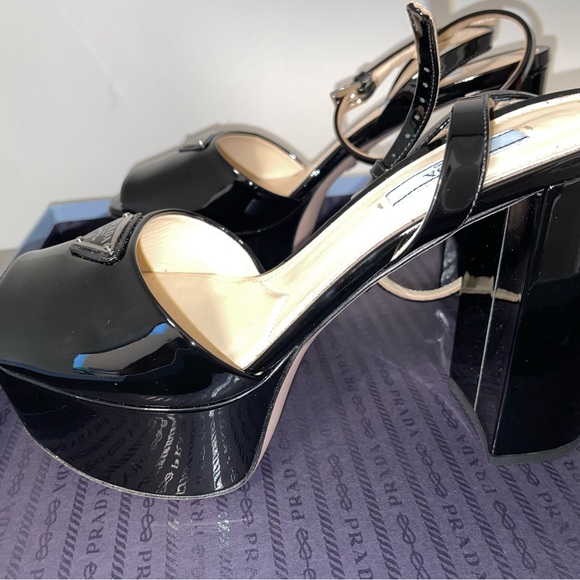 Prada Black Patent Leather Platform Ankle Strap Sandals! Fits size 7 1/2. - Picture 7 of 8